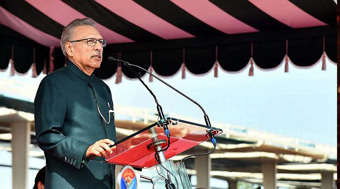 President Alvi complains of 'discomfort' hours before PM Shehbaz's oath-taking ceremony