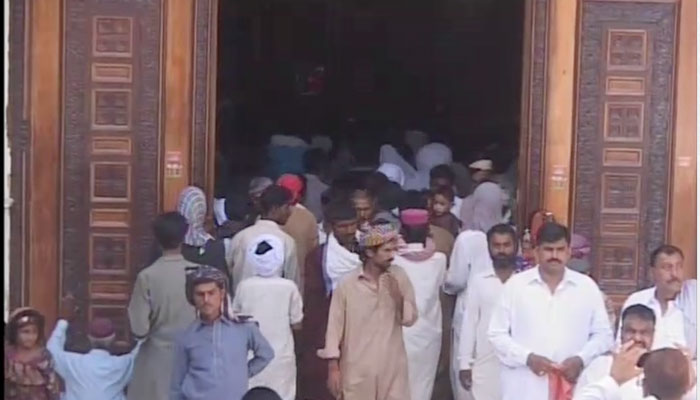 11 days on, Sehwan shrine awaits proper security plan