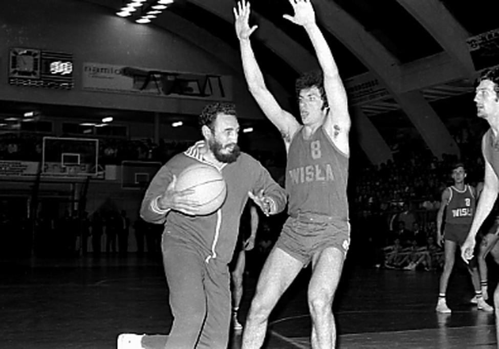 Fidel Castro plays basketball with university students in Krakow, Poland, June 8, 1972.