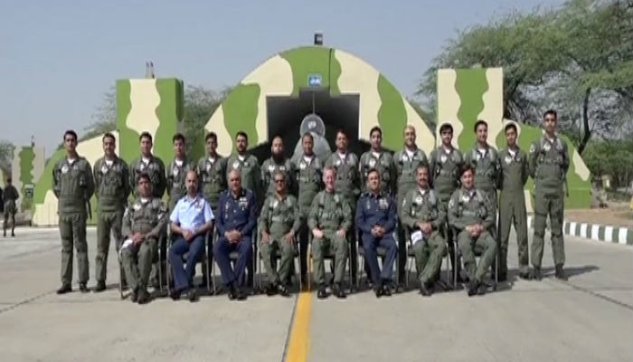 Squadrons No. 9 of PAF, Royal Air Force declared twins