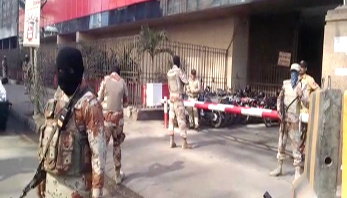 Rangers raid Karachi offices of Zardari's close aide