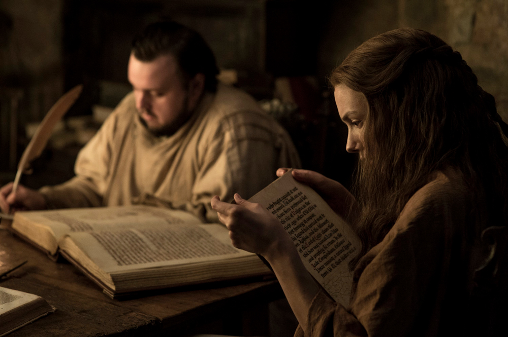 John Bradley as Samwell Tarly and Hannah Murray as Gilly - Photo: Helen Sloan/HBO