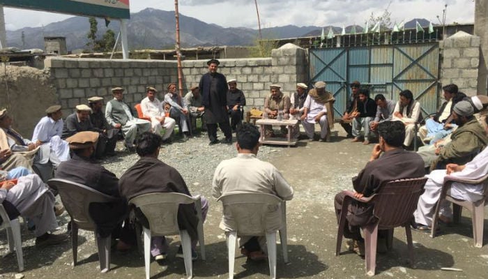 Tribal elders demand reopening of Pak-Afghan border for transport