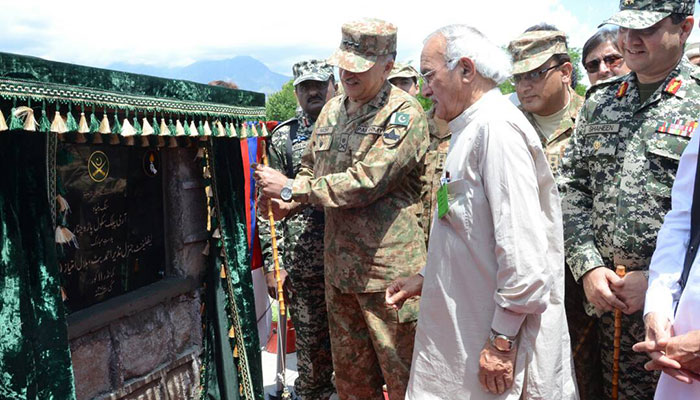 Corps Commander Peshawar visits Kurrum Agency