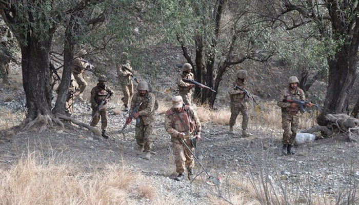 At least 21 terrorists killed in Shawal operation: ISPR