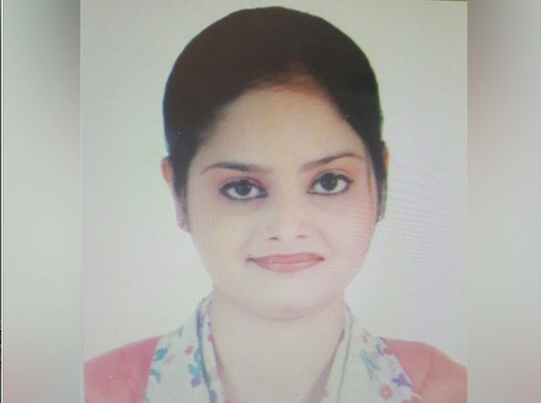 Airhostess Asma Adil