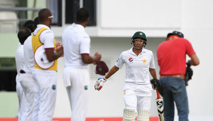 null Younis Khan walks onto the pitch as WI players form guard of honour, Pak vs WI 3rd Test