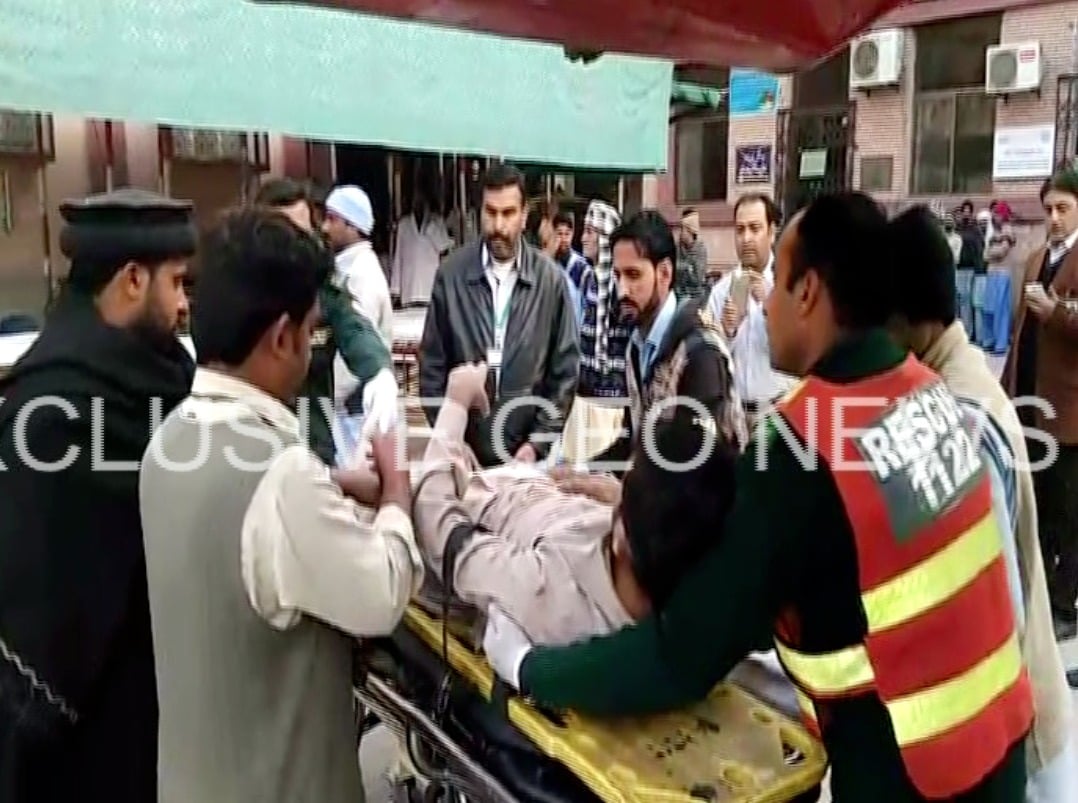 Two killed, several wounded in Multan building collapse