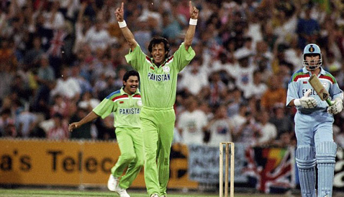 Imran Khan celebrates the victory wicket, 1992 final/Getty Images