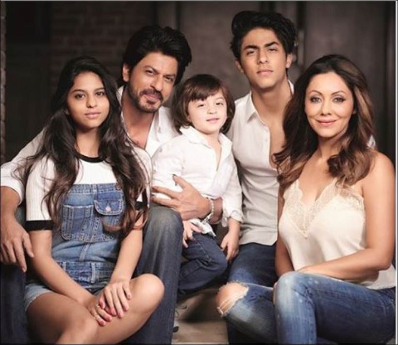 10 adorable pictures of Bollywood celebrities with their kids