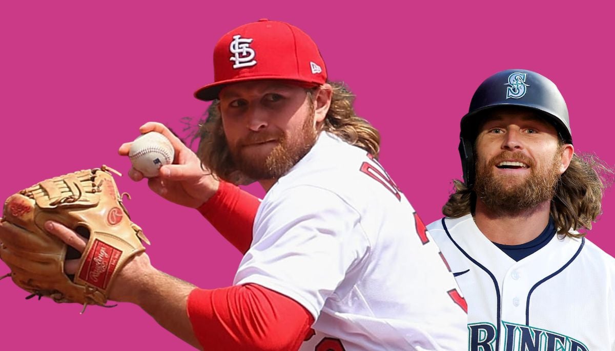 Donovan's first Mariners at-bat ends in historic home run debut