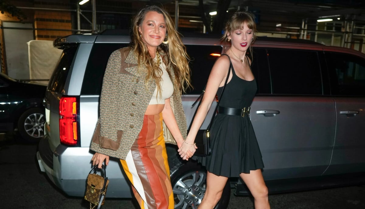 Did Blake Lively just respond to Taylor Swift's wedding snub?
