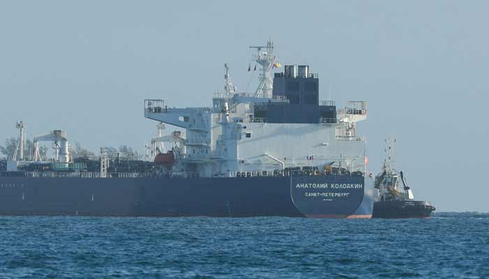 Russia's $9 Billion Oil Revenue Surge Amid Iran War