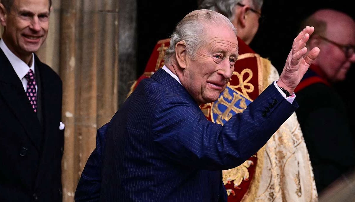 King Charles wants female author for Queen's biography