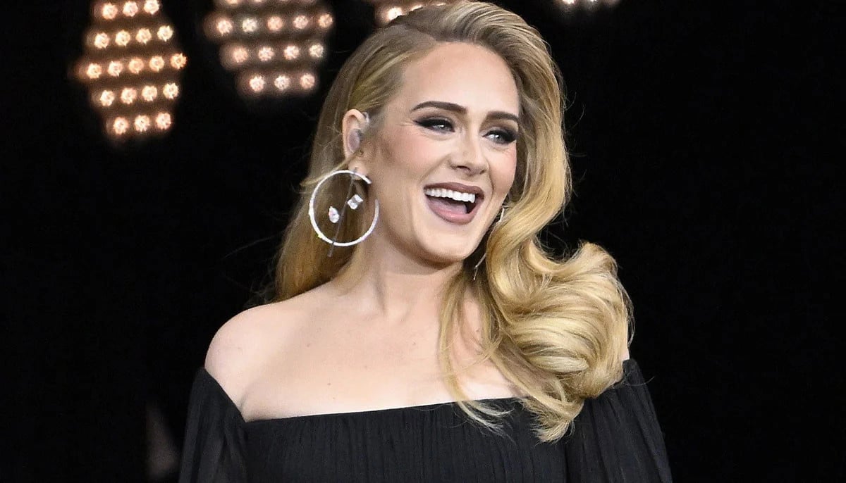 Adele breaks cover at Coachella in surprise appearance