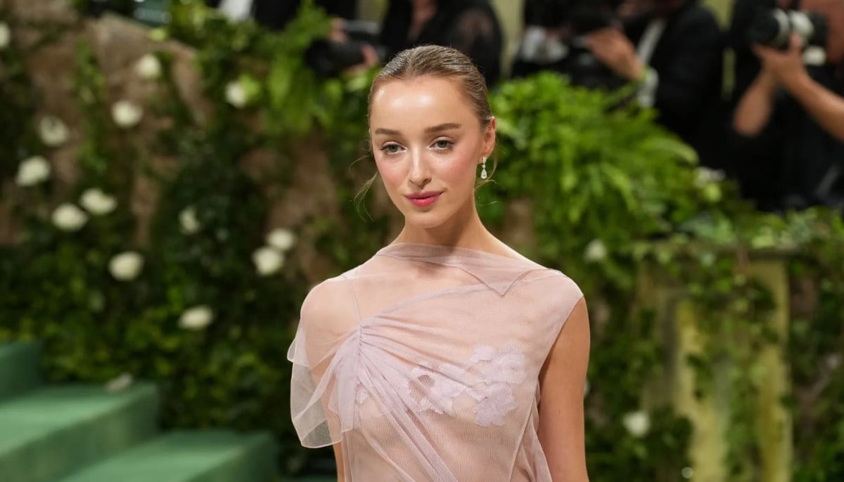 'Bridgerton' star Phoebe Dynevor breaks silence on comeback 