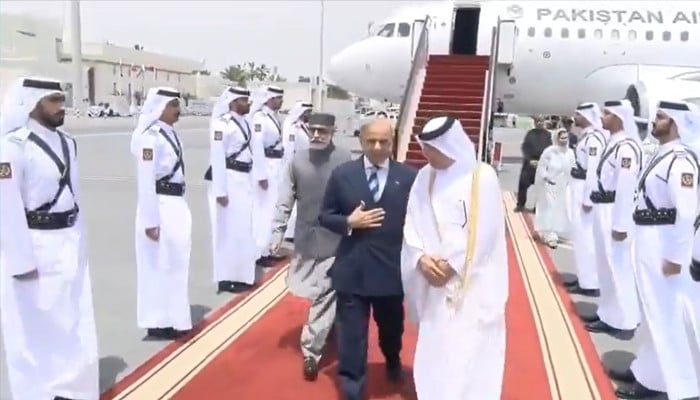 PM Shehbaz arrives in Qatar on second leg of three-nation visit
