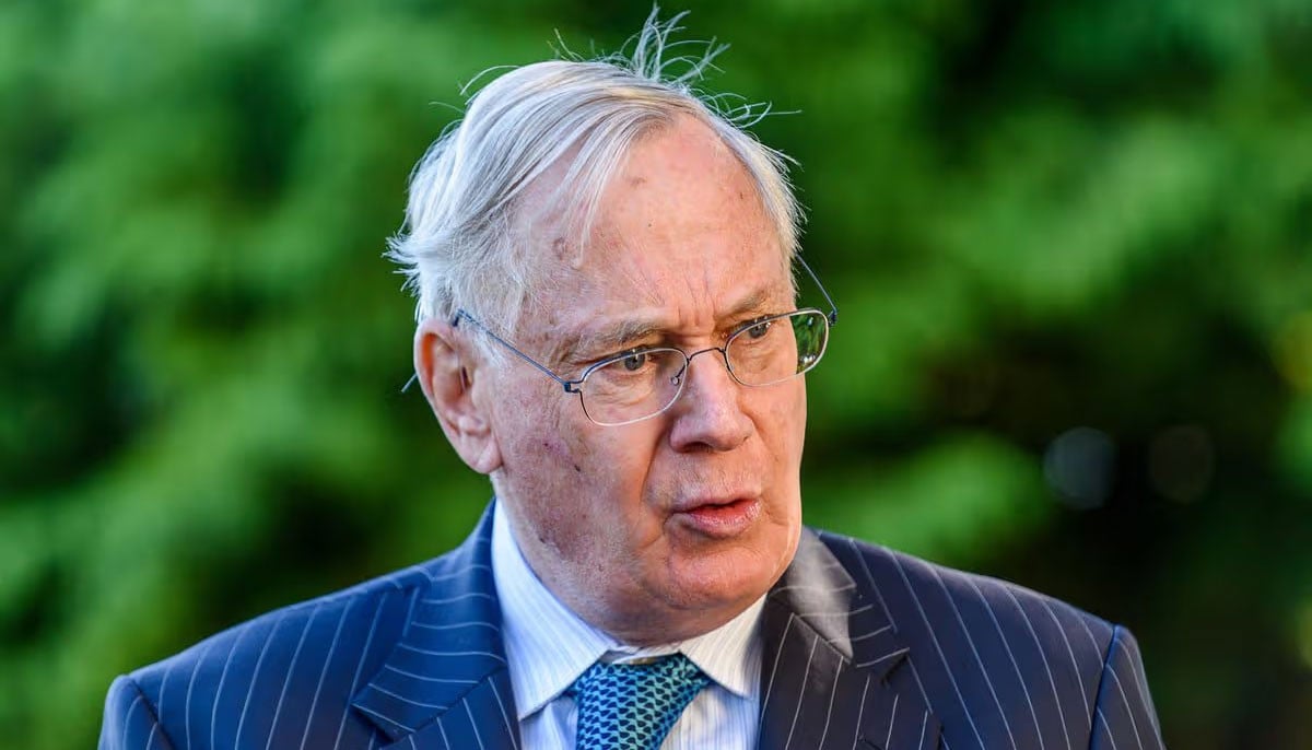 Duke of Gloucester joins the queue at Big Curry Lunch