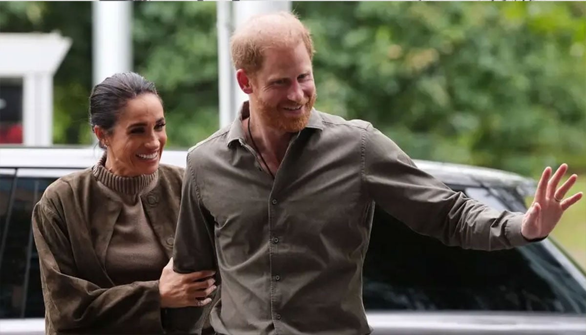 Meghan Markle and Harry appear 'on edge' during crowded museum arrival
