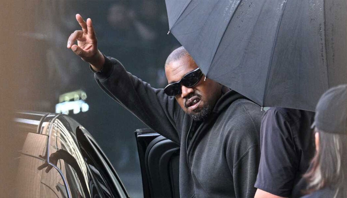 Kanye West exits quietly after private visit to Human Rights Center