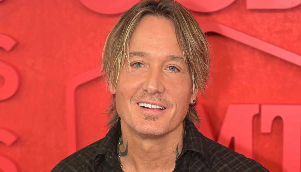 Keith Urban reflects on lesson of ‘less is more'