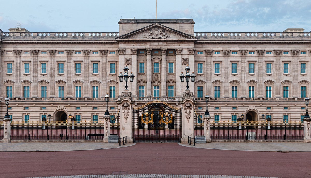Buckingham Palace issues statement as King returns from cancer hospital