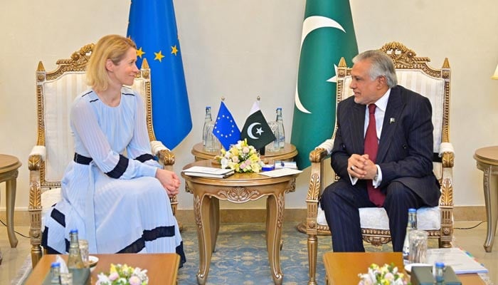 غضب خدا کا ایک دن گزر گیا اور کاجا کلاس نے عمران خان کی ذکر تک نہیں کیا