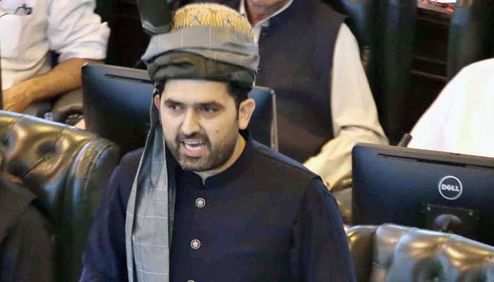 Sohail Afridi says he will remain KP CM until jailed Imran issues new directions