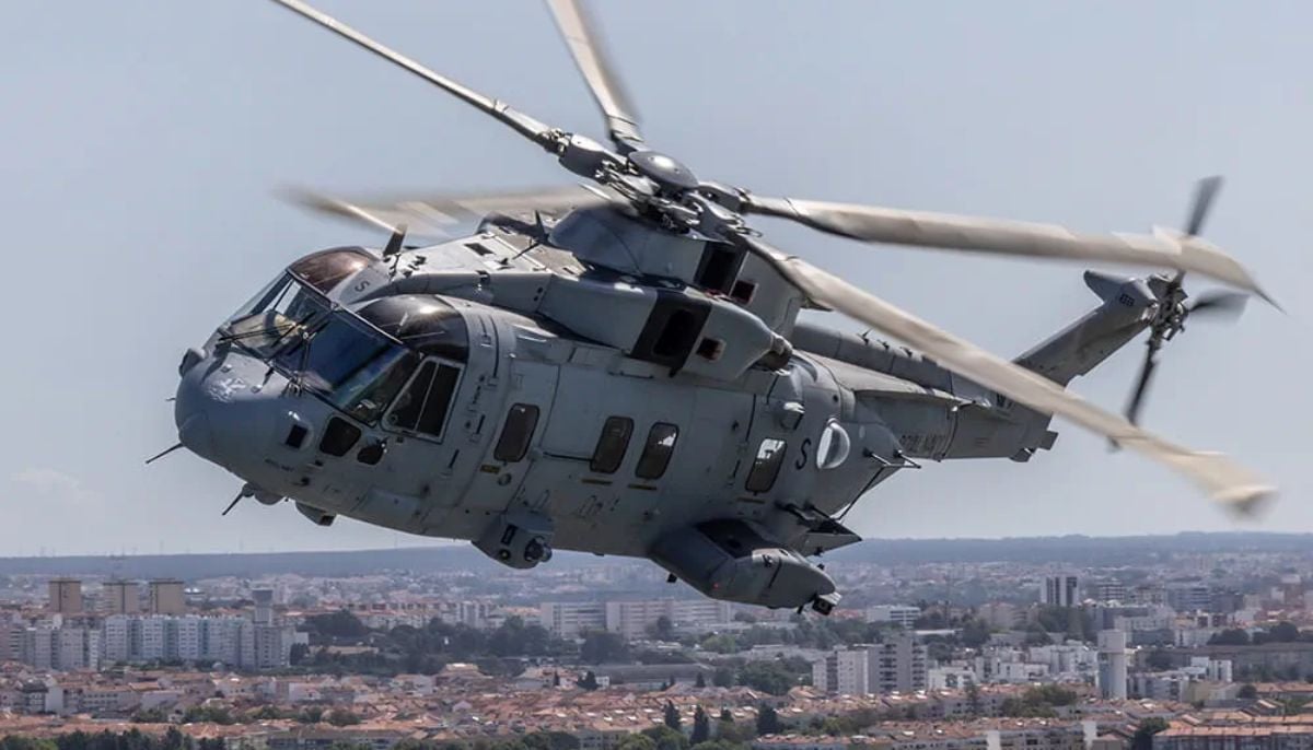 Royal Navy Mk4 helicopter crashes during training exercise in Devon, killing three personnel
