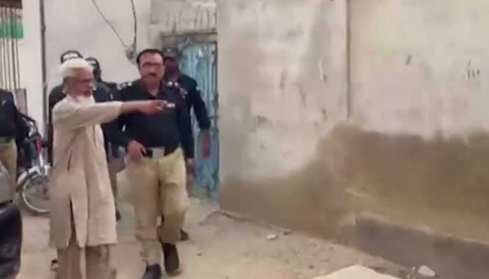 Karachi man sent on two-day physical remand for 'killing wife over domestic dispute'