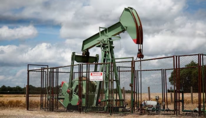 Oil falls as investors await clarity after Iran-Israel halt attacks