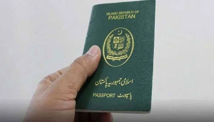Pakistan to launch doorstep passport delivery serv