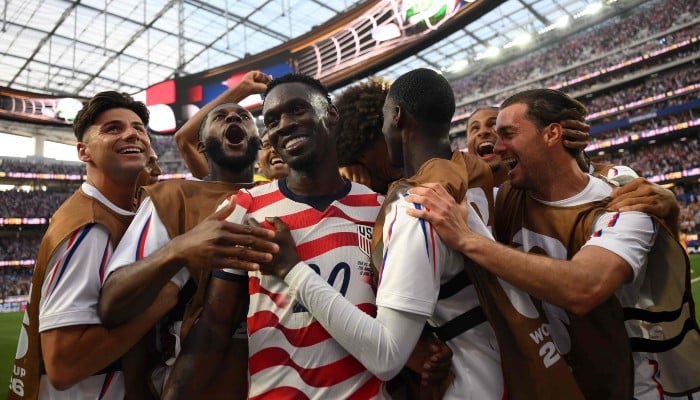 US beat Paraguay 4-1 in dream start for World Cup co-hosts