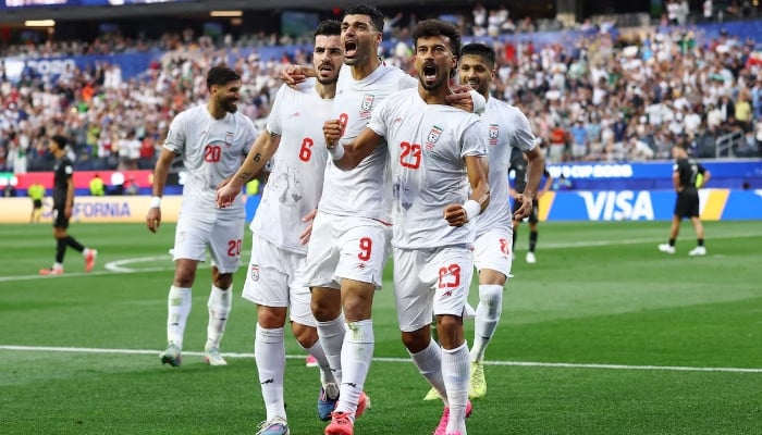 Iran snatch draw in World Cup opener, Spain stunned by Cape Verde