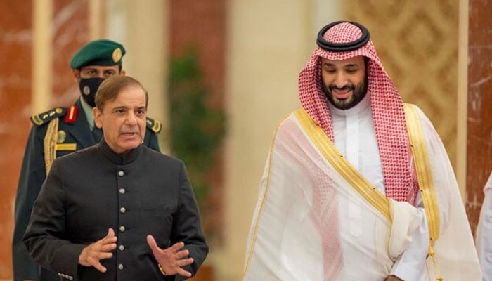 In call with MBS, PM Shehbaz says Pakistan, Saudi Arabia ready to ink economic package