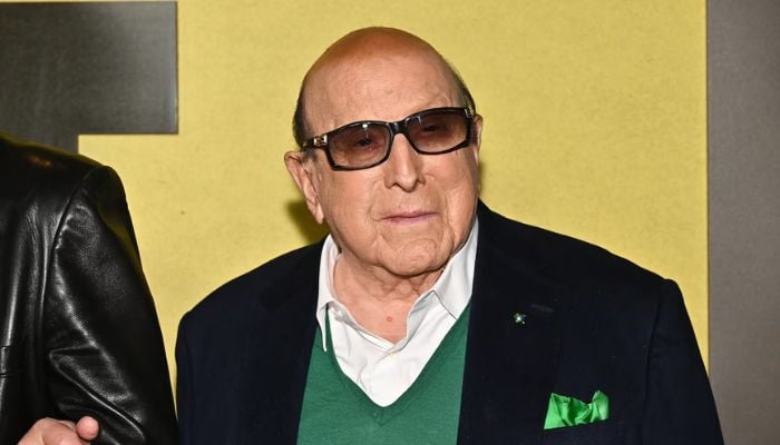Clive Davis dies due to age-related illness at his Manhattan home aged 94
