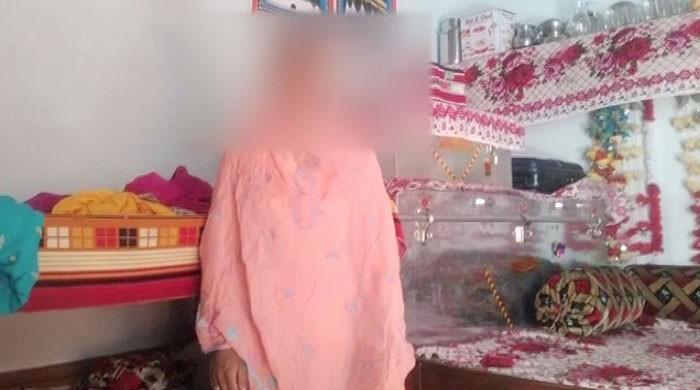 Multan: Woman burnt by husband dies 