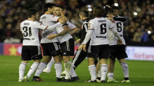 Real’s record run ends as Barca also lose