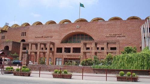 PCB extends central contracts