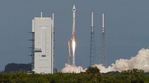 Atlas rocket blasts off from Florida with military communications satellite