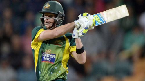 Smith guides Australian chase