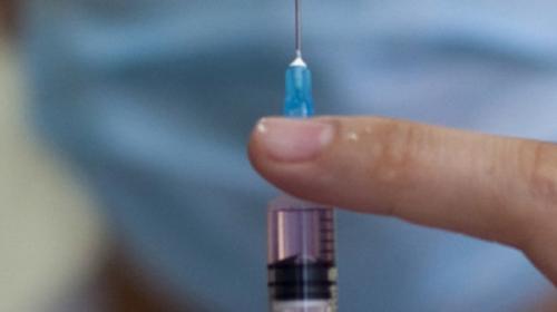 Politicians debate vaccines as US faces measles outbreak