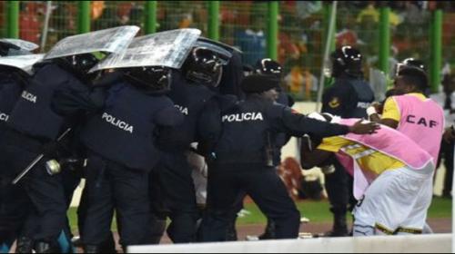 Crowd trouble mars AFCON semis