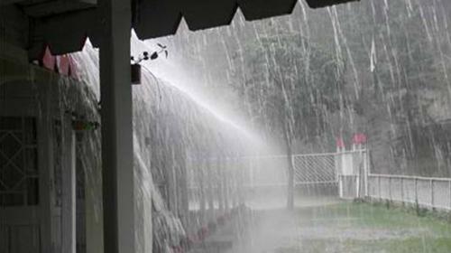 Parts of Karachi receive heavy rain