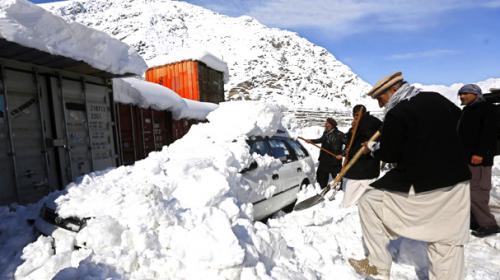 Pakistan sends relief goods to avalanche affectees in Afghanistan