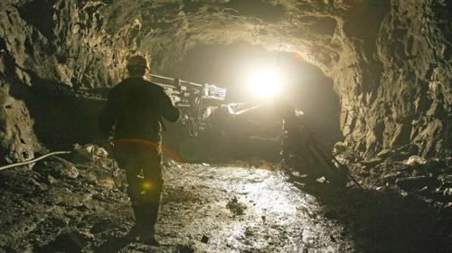 ‘At least 32’ miners killed in east Ukraine mine blast
