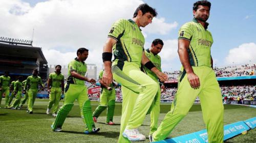 Misbah eyes victory over Australia and world title