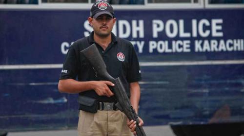 Two criminals killed in clash with police in Karachi