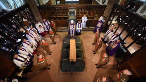 'Car park king' Richard III's tomb revealed