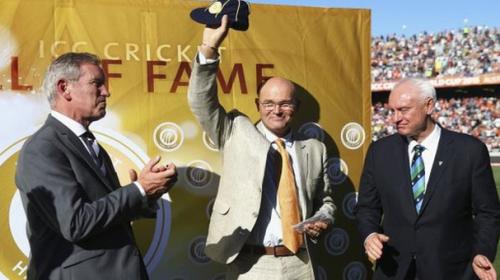 Martin Crowe says final could be his last match